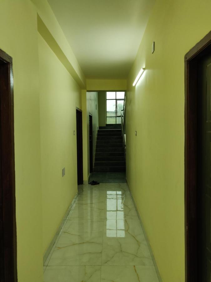 Rishika Guest House And Banquet Calcuta Exterior foto