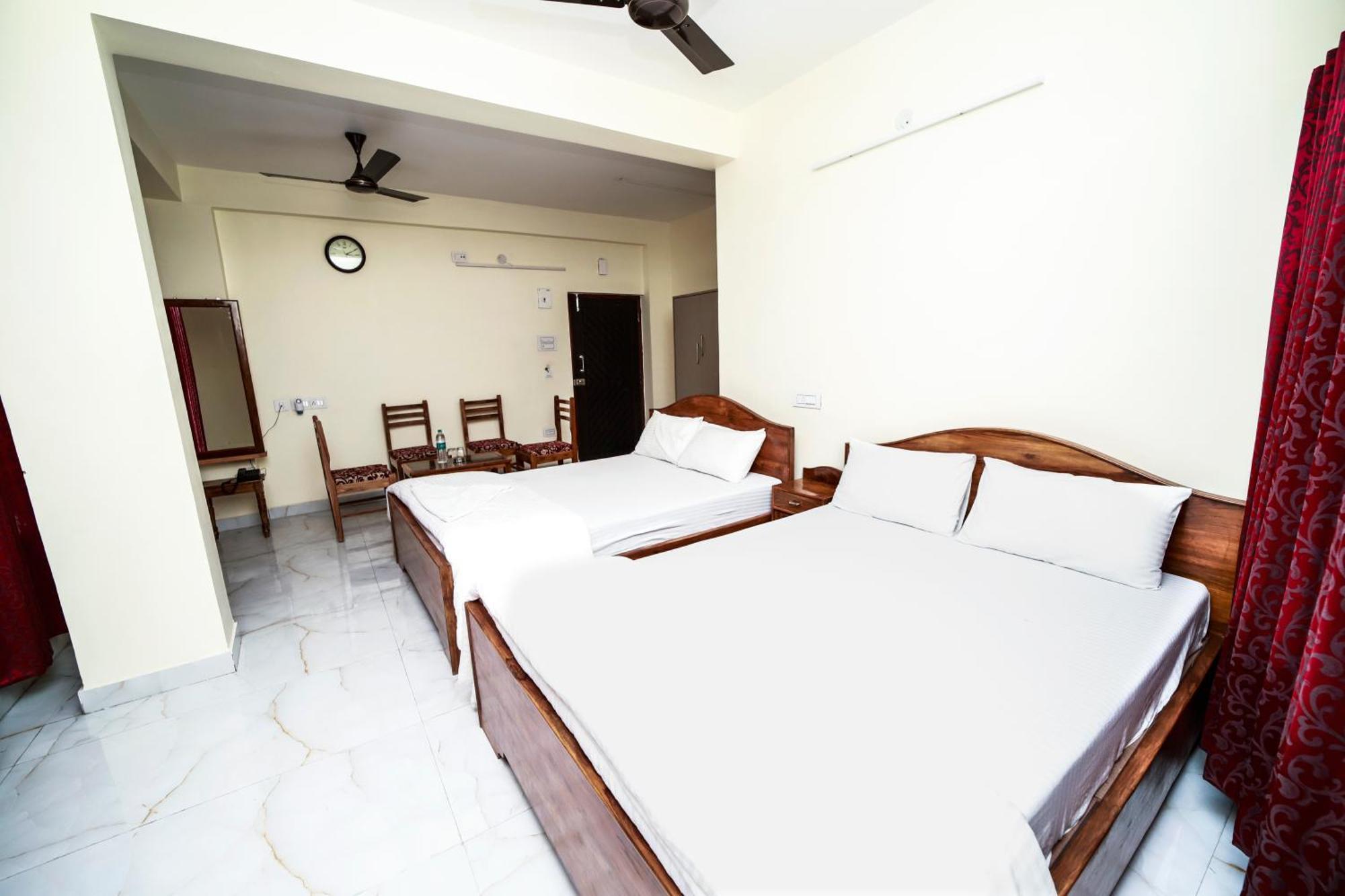 Rishika Guest House And Banquet Calcuta Exterior foto